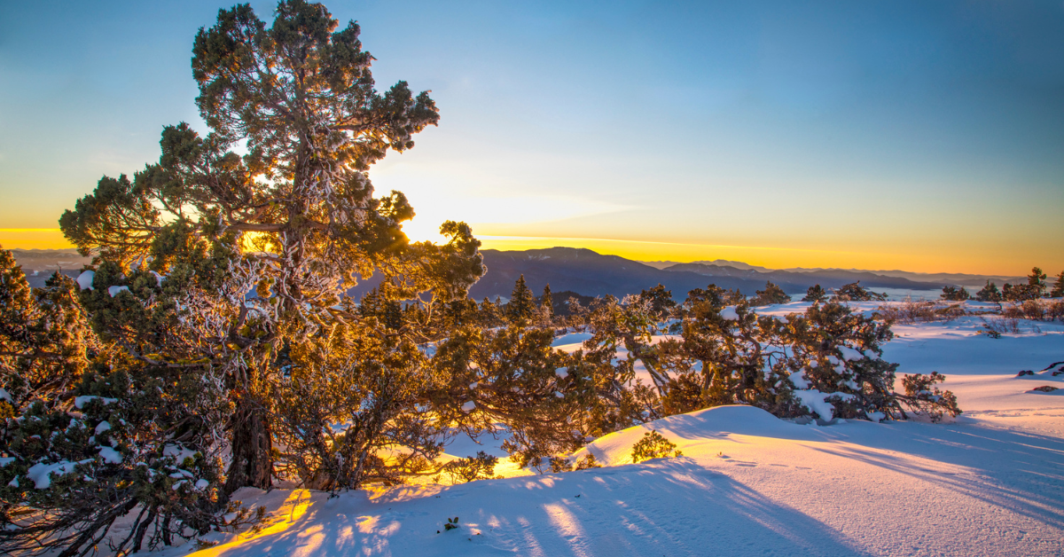 An overlook in the Cascade-Siskiyou National Monument covered in snow